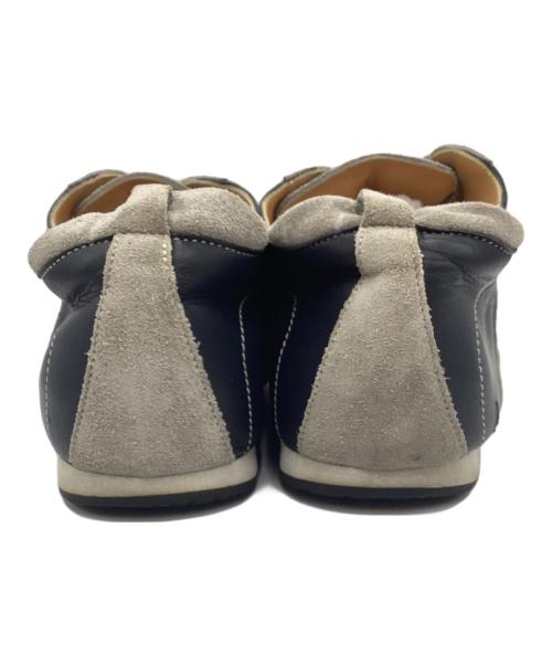 HERMES（エルメス）HERMES (エルメス) スニーカー グレー×ネイビー サイズ:41 1/2の古着・服飾アイテム