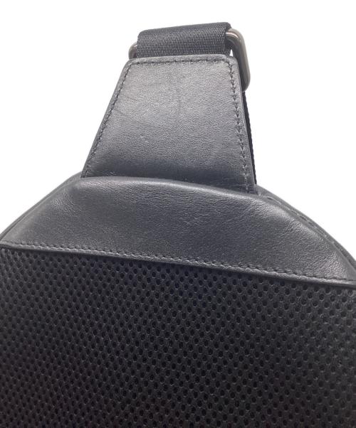 COACH（コーチ）COACH (コーチ) ボディーバッグ ブラックの古着・服飾アイテム