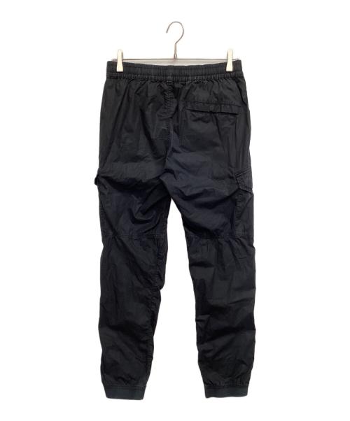 STONE ISLAND（ストーンアイランド）STONE ISLAND (ストーンアイランド) コットンポプリンストレッチシャーリングテーパードカーゴパンツ ブラック サイズ:76cm (W30)の古着・服飾アイテム