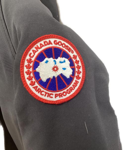 CANADA GOOSE（カナダグース）CANADA GOOSE (カナダグース) ダウンコート ネイビー サイズ:S/Pの古着・服飾アイテム