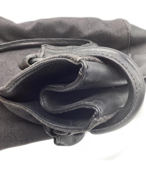 GUCCI（グッチ）GUCCI (グッチ) ショルダーバッグ ブラックの古着・服飾アイテム