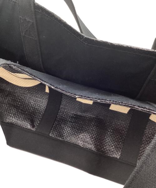 SUPREME（シュプリーム）Supreme (シュプリーム) トートバッグ ブラック×ベージュの古着・服飾アイテム