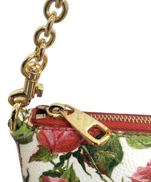DOLCE & GABBANA（ドルチェ＆ガッバーナ）DOLCE & GABBANA (ドルチェ＆ガッバーナ) チェーンショルダーバッグ ホワイト×レッドの古着・服飾アイテム