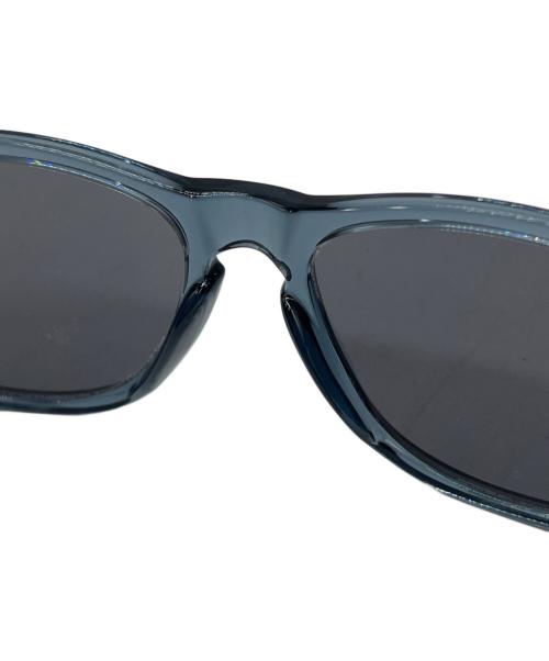 OAKLEY（オークリー）OAKLEY (オークリー) FROGSKINS（フロッグスキン） ブルーの古着・服飾アイテム