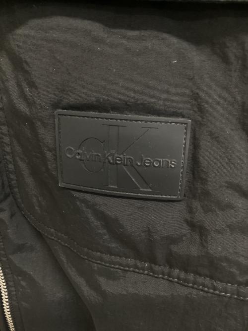 Calvin Klein Jeans（カルバンクラインジーンズ）Calvin Klein Jeans (カルバンクラインジーンズ) 2 IN 1 COLLAR JACKET ブラック サイズ:Lの古着・服飾アイテム