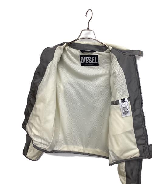 DIESEL（ディーゼル）DIESEL (ディーゼル) ジップジャケット グレー×ホワイト サイズ:52の古着・服飾アイテム