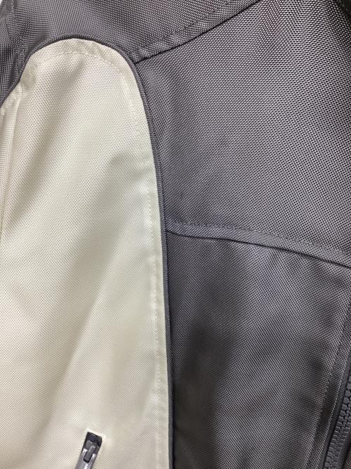 DIESEL（ディーゼル）DIESEL (ディーゼル) ジップジャケット グレー×ホワイト サイズ:52の古着・服飾アイテム