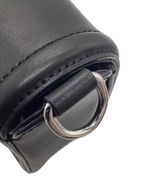 MARC JACOBS（マークジェイコブズ）MARC JACOBS (マークジェイコブズ) ショルダーバッグ ブラックの古着・服飾アイテム