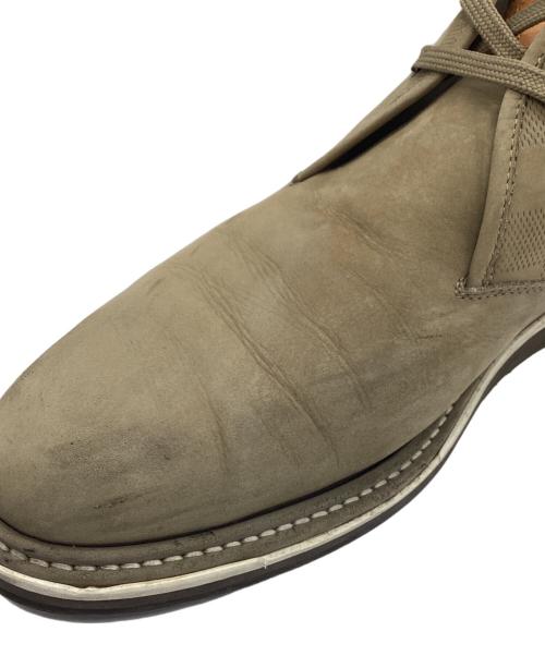 LOUIS VUITTON（ルイ ヴィトン）LOUIS VUITTON (ルイ ヴィトン) チャッカーブーツ ベージュ サイズ:8の古着・服飾アイテム