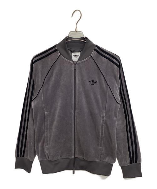 adidas（アディダス）adidas (アディダス) SST アディカラー ベロア トラックトップ グレー サイズ:Mの古着・服飾アイテム