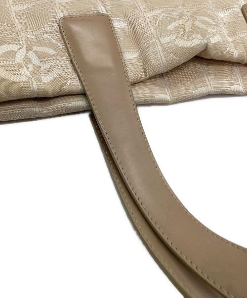 CHANEL（シャネル）CHANEL (シャネル) ニュートラベルライン ベージュの古着・服飾アイテム