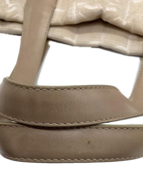 CHANEL（シャネル）CHANEL (シャネル) ニュートラベルライン ベージュの古着・服飾アイテム