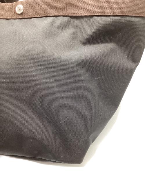 Herve Chapelier（エルベシャプリエ）Herve Chapelier (エルベシャプリエ) 船形トートバッグ ブラック×ブラウンの古着・服飾アイテム