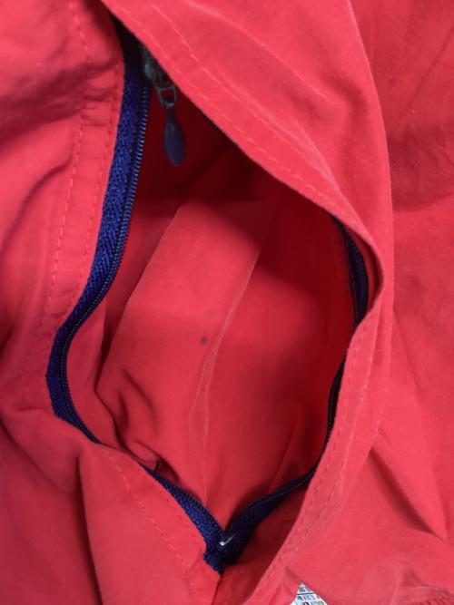 Patagonia（パタゴニア）Patagonia (パタゴニア) アノラックパーカー レッド サイズ:Mの古着・服飾アイテム