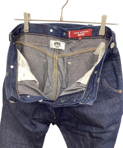 eYe COMME des GARCONS JUNYAWATANABE MAN（アイ コム デ ギャルソン ジュンヤ ワタナベ マン）eYe COMME des GARCONS JUNYAWATANABE MAN (アイ コム デ ギャルソン ジュンヤ ワタナベ マン) LEVI'S (リーバイス) デニムパンツ インディゴ サイズ:Mの古着・服飾アイテム