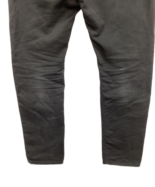 DIESEL（ディーゼル）DIESEL (ディーゼル) ダメージ加工デニムパンツ ブラック サイズ:81cm (W32)の古着・服飾アイテム