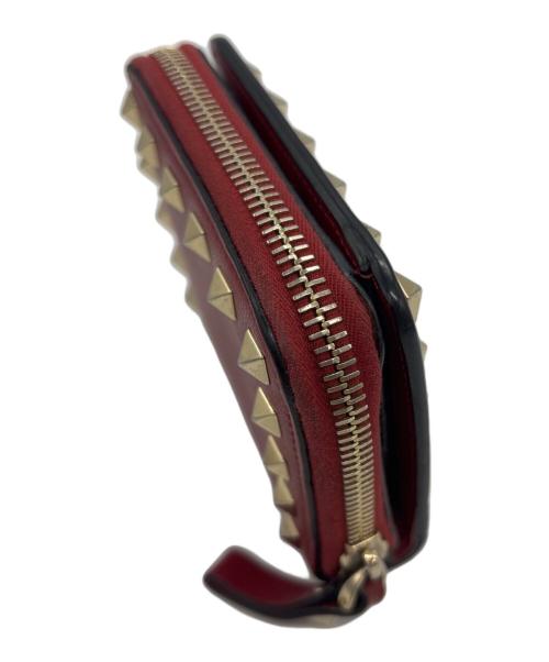 VALENTINO GARAVANI（ヴァレンティノ・ガラヴァーニ）VALENTINO GARAVANI (ヴァレンティノ・ガラヴァーニ) スタッズコンパクトウォレット レッドの古着・服飾アイテム