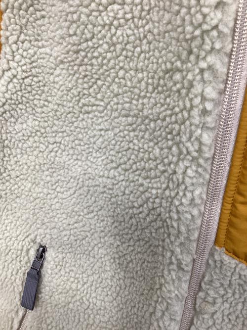 Patagonia（パタゴニア）Patagonia (パタゴニア) フリースベスト ベージュ×イエロー サイズ:Sの古着・服飾アイテム