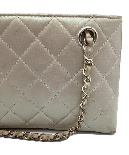 CHANEL（シャネル）CHANEL (シャネル) チェーントートバッグ パールピンクの古着・服飾アイテム