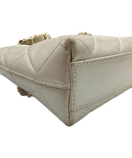 CHANEL（シャネル）CHANEL (シャネル) チェーントートバッグ パールピンクの古着・服飾アイテム