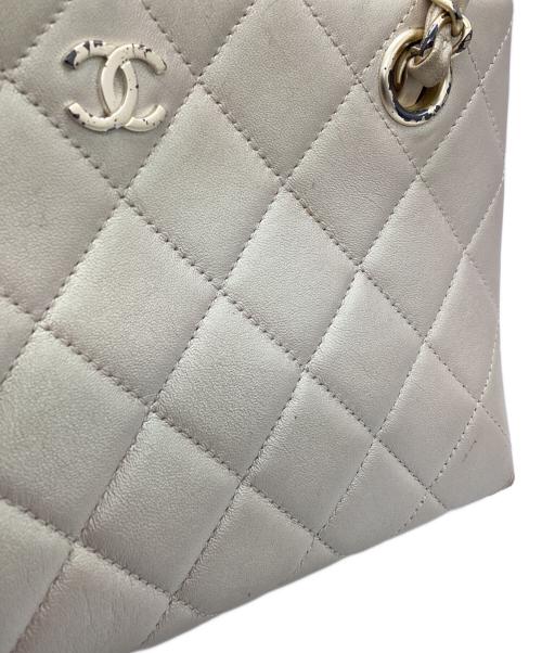 CHANEL（シャネル）CHANEL (シャネル) チェーントートバッグ パールピンクの古着・服飾アイテム