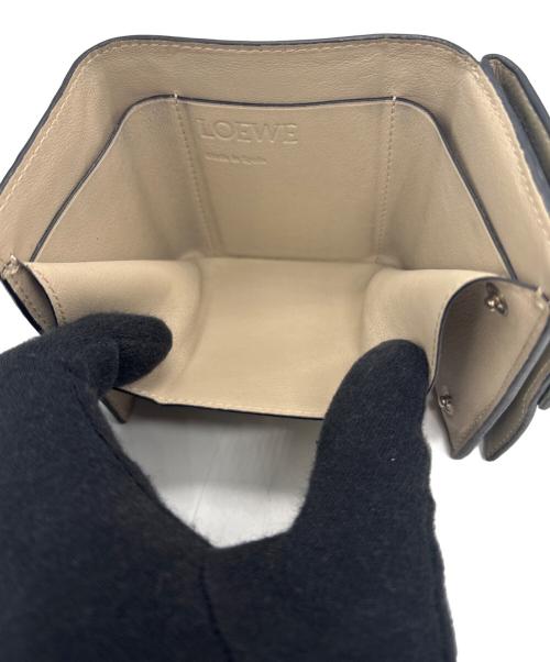 LOEWE（ロエベ）LOEWE (ロエベ) コンパクトウォレット 黄緑×ブラウンの古着・服飾アイテム