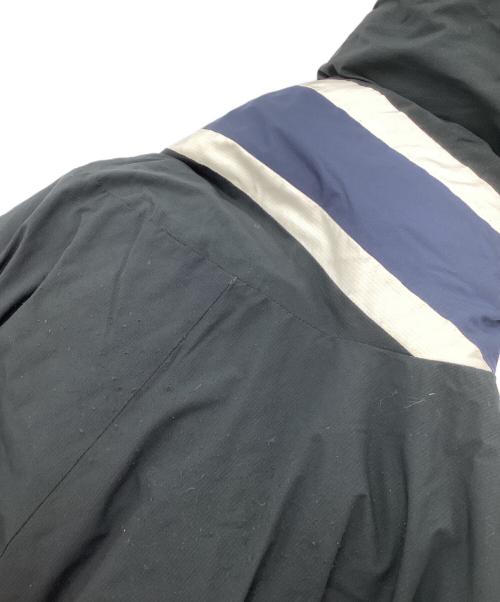 HELLY HANSEN（ヘリーハンセン）HELLY HANSEN (ヘリーハンセン) ダウンジャケット ブラック×ホワイト サイズ:Sの古着・服飾アイテム