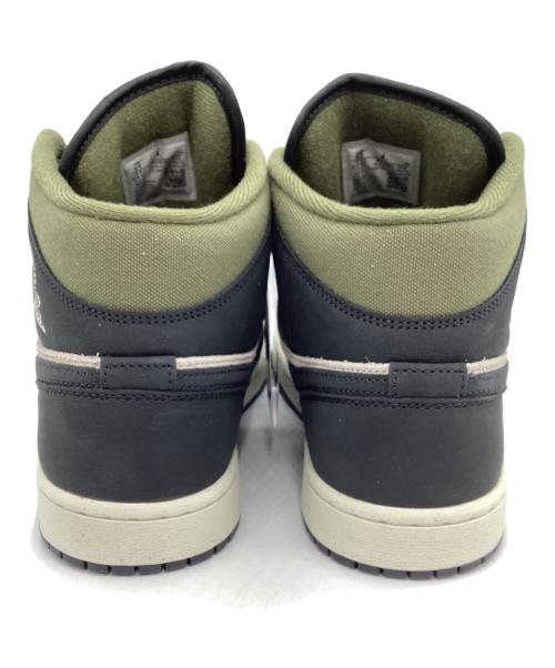 NIKE（ナイキ）NIKE (ナイキ) ハイカットスニーカー ブラック×アイボリー×オリーブ サイズ:27.5の古着・服飾アイテム