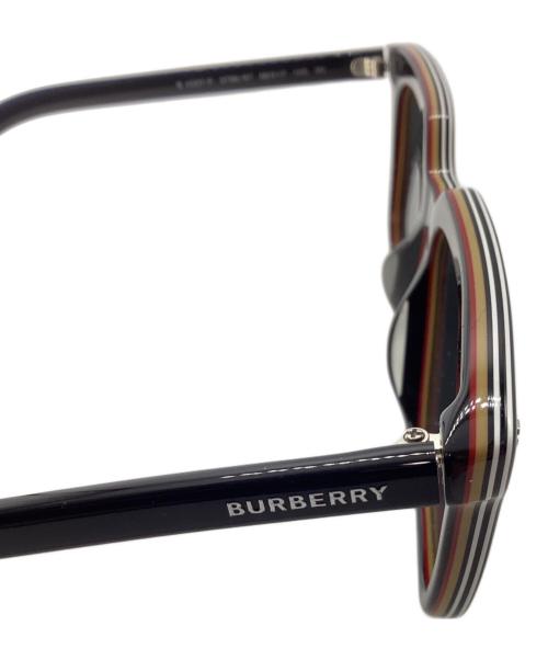 BURBERRY LONDON（バーバリーロンドン）BURBERRY LONDON (バーバリーロンドン) サングラス ブラックの古着・服飾アイテム