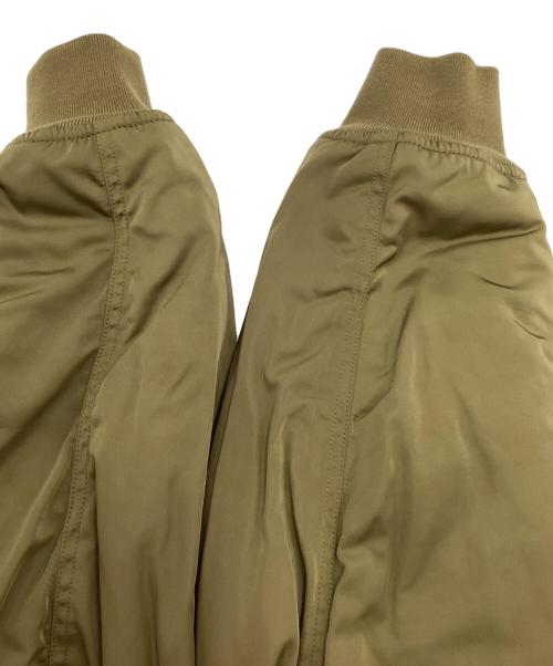 AVIREX（アヴィレックス）AVIREX (アヴィレックス) 中綿ジャケット オリーブ サイズ:Lの古着・服飾アイテム