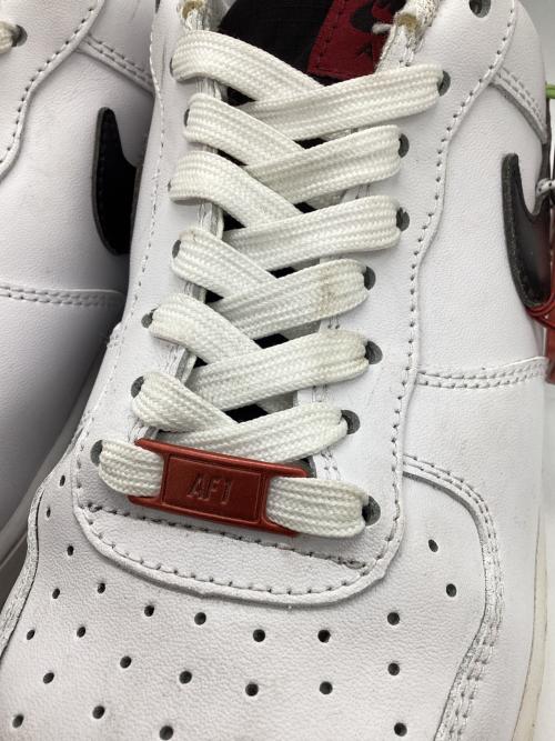 NIKE（ナイキ）NIKE (ナイキ) ローカットスニーカー ホワイト サイズ:26.5の古着・服飾アイテム