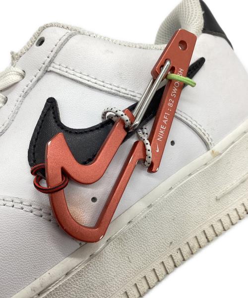 NIKE（ナイキ）NIKE (ナイキ) ローカットスニーカー ホワイト サイズ:26.5の古着・服飾アイテム