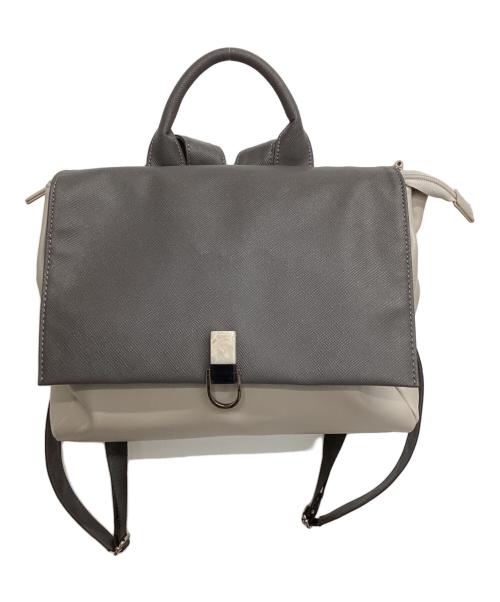 ear PAPILLONNER（イアパピヨネ）ear PAPILLONNER (イアパピヨネ) 樹脂×メタルパーツリュック グレー×ベージュの古着・服飾アイテム