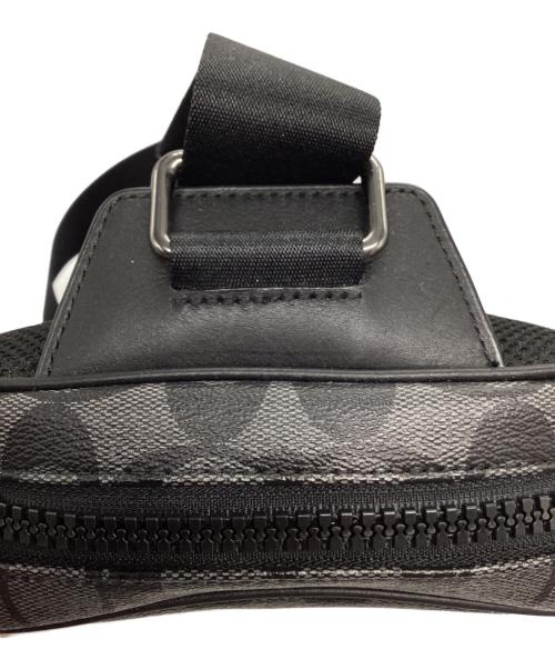 COACH（コーチ）COACH (コーチ) ボディーバッグ ブラックの古着・服飾アイテム