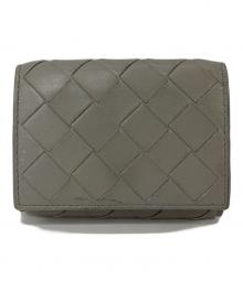 BOTTEGA VENETA（ボッテガベネタ）の古着「イントレチャート 3つ折り財布」｜グレー