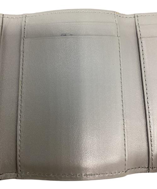 BOTTEGA VENETA（ボッテガベネタ）BOTTEGA VENETA (ボッテガベネタ) イントレチャート 3つ折り財布 グレーの古着・服飾アイテム