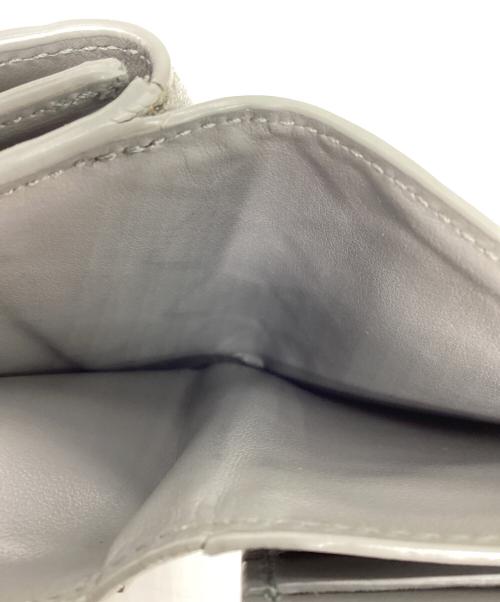 BOTTEGA VENETA（ボッテガベネタ）BOTTEGA VENETA (ボッテガベネタ) イントレチャート 3つ折り財布 グレーの古着・服飾アイテム