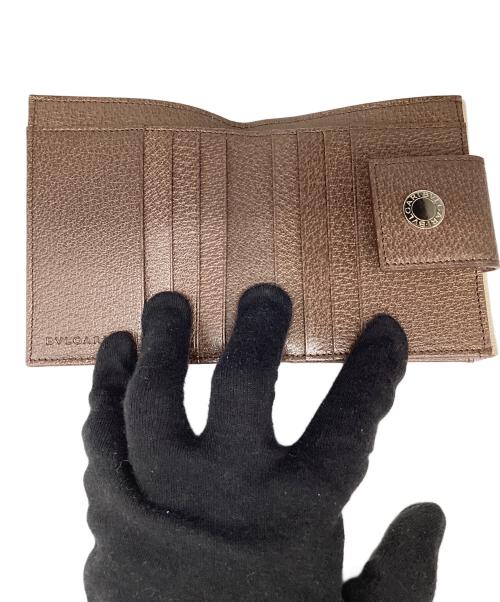 BVLGARI（ブルガリ）BVLGARI (ブルガリ) ロゴマニア　2つ折り財布 ベージュの古着・服飾アイテム