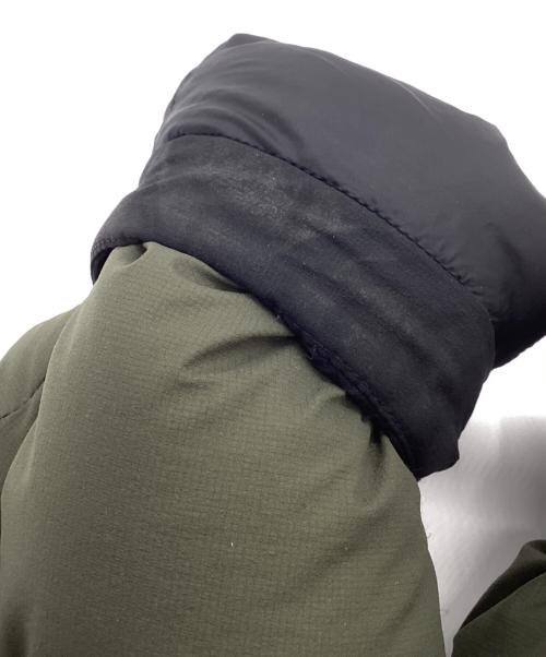 THE NORTH FACE（ザ ノース フェイス）THE NORTH FACE (ザ ノース フェイス) ダウンジャケット カーキ×ブラック サイズ:Ｌの古着・服飾アイテム