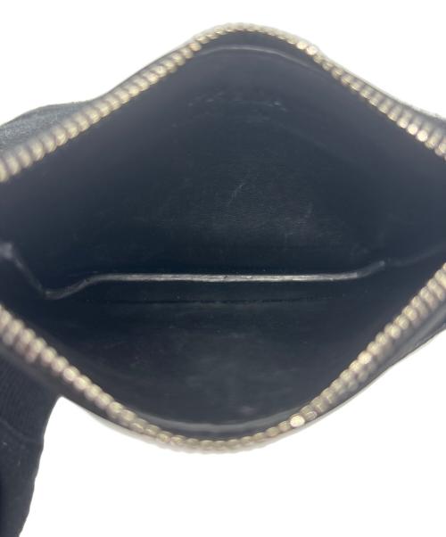 PRADA（プラダ）PRADA (プラダ) サフィアーノトライアングル カードケース ブラックの古着・服飾アイテム