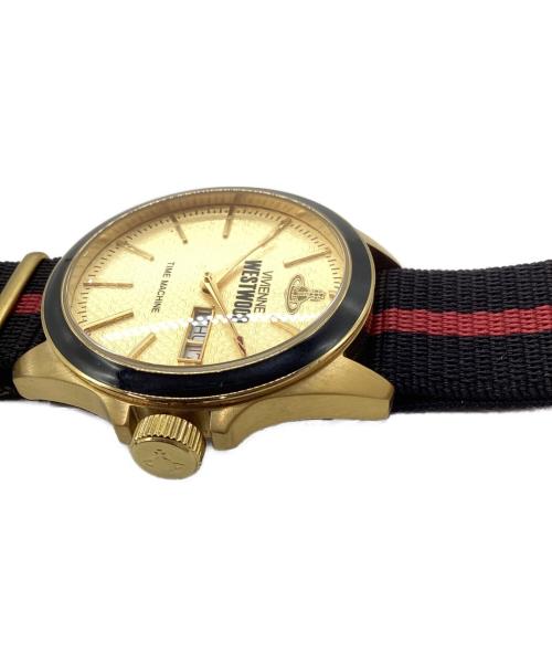 Vivienne Westwood（ヴィヴィアンウエストウッド）Vivienne Westwood (ヴィヴィアンウエストウッド) 腕時計 ベージュの古着・服飾アイテム