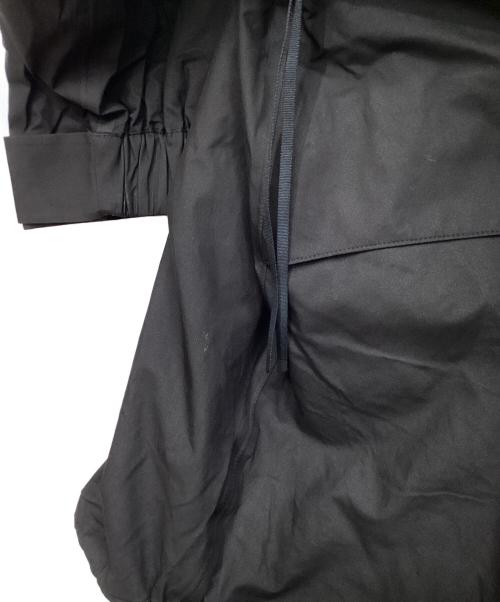 HYKE（ハイク）HYKE (ハイク) ナイロンジャケット ブラック サイズ:3の古着・服飾アイテム