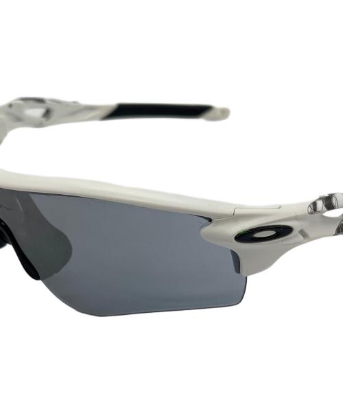 OAKLEY（オークリー）OAKLEY (オークリー) RADARLOCK PATH / レーダーロック パス ホワイト×ブラックの古着・服飾アイテム