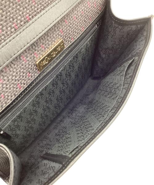 Yves Saint Laurent（イヴサンローラン）Yves Saint Laurent (イヴサンローラン) ショルダーバッグ ブラックの古着・服飾アイテム