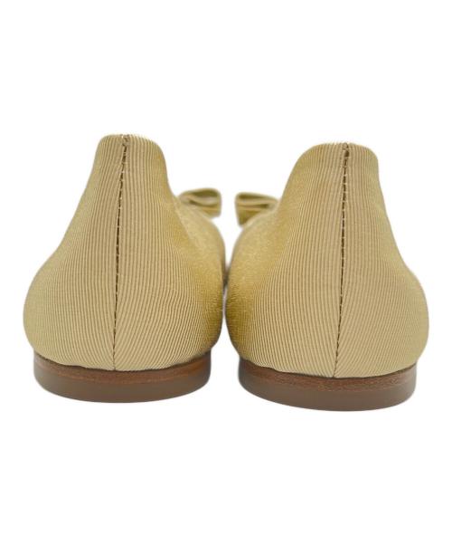 Salvatore Ferragamo（サルヴァトーレ フェラガモ）Salvatore Ferragamo (サルヴァトーレ フェラガモ) パンプス ベージュ サイズ:SIZE 8の古着・服飾アイテム