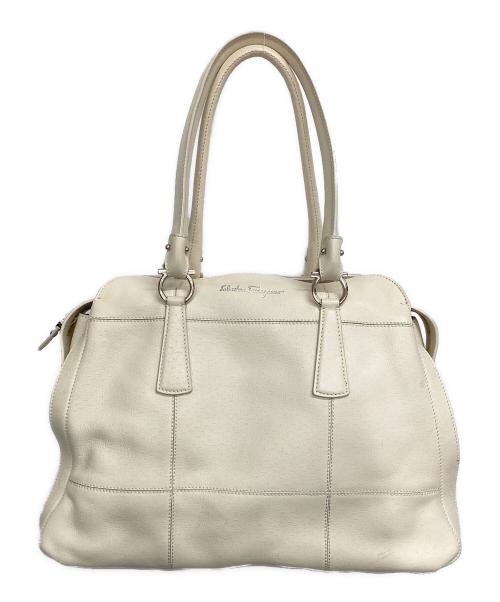 Salvatore Ferragamo（サルヴァトーレ フェラガモ）Salvatore Ferragamo (サルヴァトーレ フェラガモ) トートバッグ アイボリーの古着・服飾アイテム