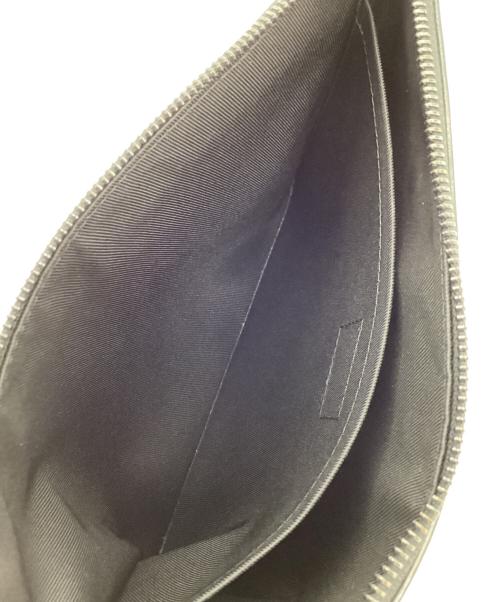 LOUIS VUITTON（ルイ ヴィトン）LOUIS VUITTON (ルイ ヴィトン) クラッチバッグ ポシェット・トゥ・ゴー ブラックの古着・服飾アイテム