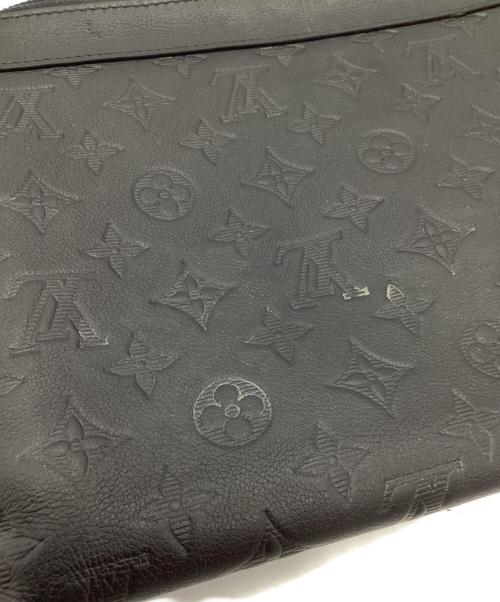 LOUIS VUITTON（ルイ ヴィトン）LOUIS VUITTON (ルイ ヴィトン) クラッチバッグ ポシェット・トゥ・ゴー ブラックの古着・服飾アイテム