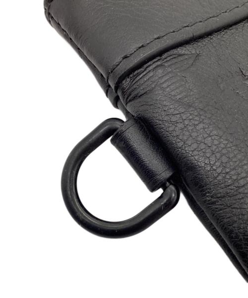 LOUIS VUITTON（ルイ ヴィトン）LOUIS VUITTON (ルイ ヴィトン) クラッチバッグ ポシェット・トゥ・ゴー ブラックの古着・服飾アイテム
