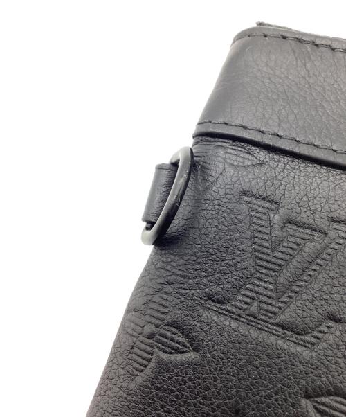 LOUIS VUITTON（ルイ ヴィトン）LOUIS VUITTON (ルイ ヴィトン) クラッチバッグ ポシェット・トゥ・ゴー ブラックの古着・服飾アイテム